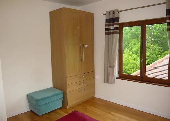 ベッド・アンド・ブレックファスト Lakeside Payzac